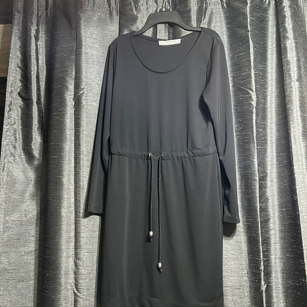 Christy Lyn dress size 7/8, black, drawstring cinched waist